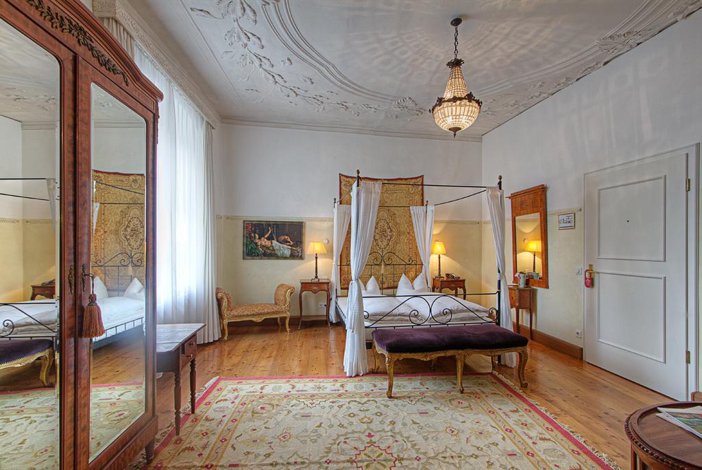 Hotel Orphee - Grosses Haus 레겐스부르크 외부 사진